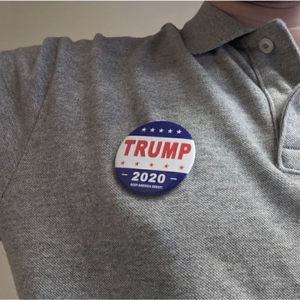 Classic TRUMP 2020 Button Collector’s Item for your Jacket Backpack Hat Vest NEW - Picture 2 of 5